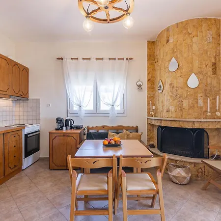 Niko's Stone House 1 Tatil Evi Tsoútsouros