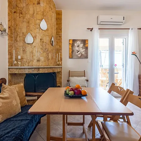 Niko's Stone House 1 Tatil Evi Tsoútsouros